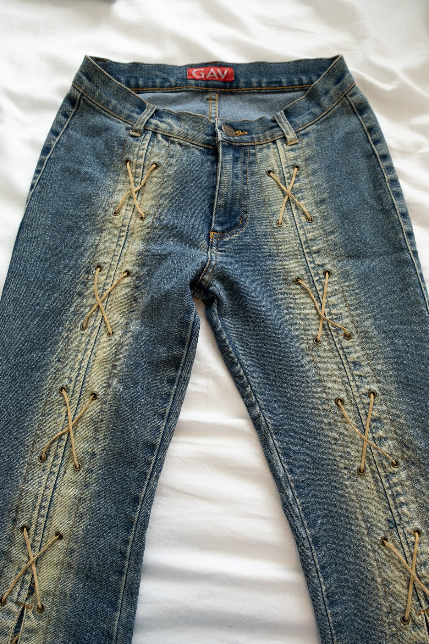00's Tie front detail flare jeans