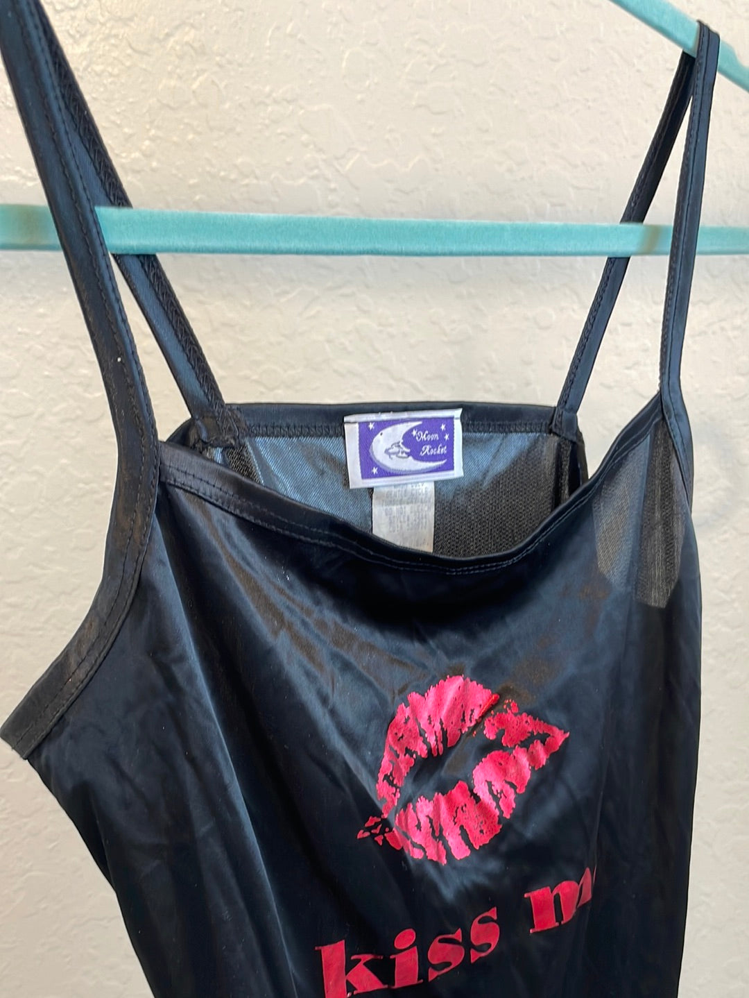 Vintage kiss me cami