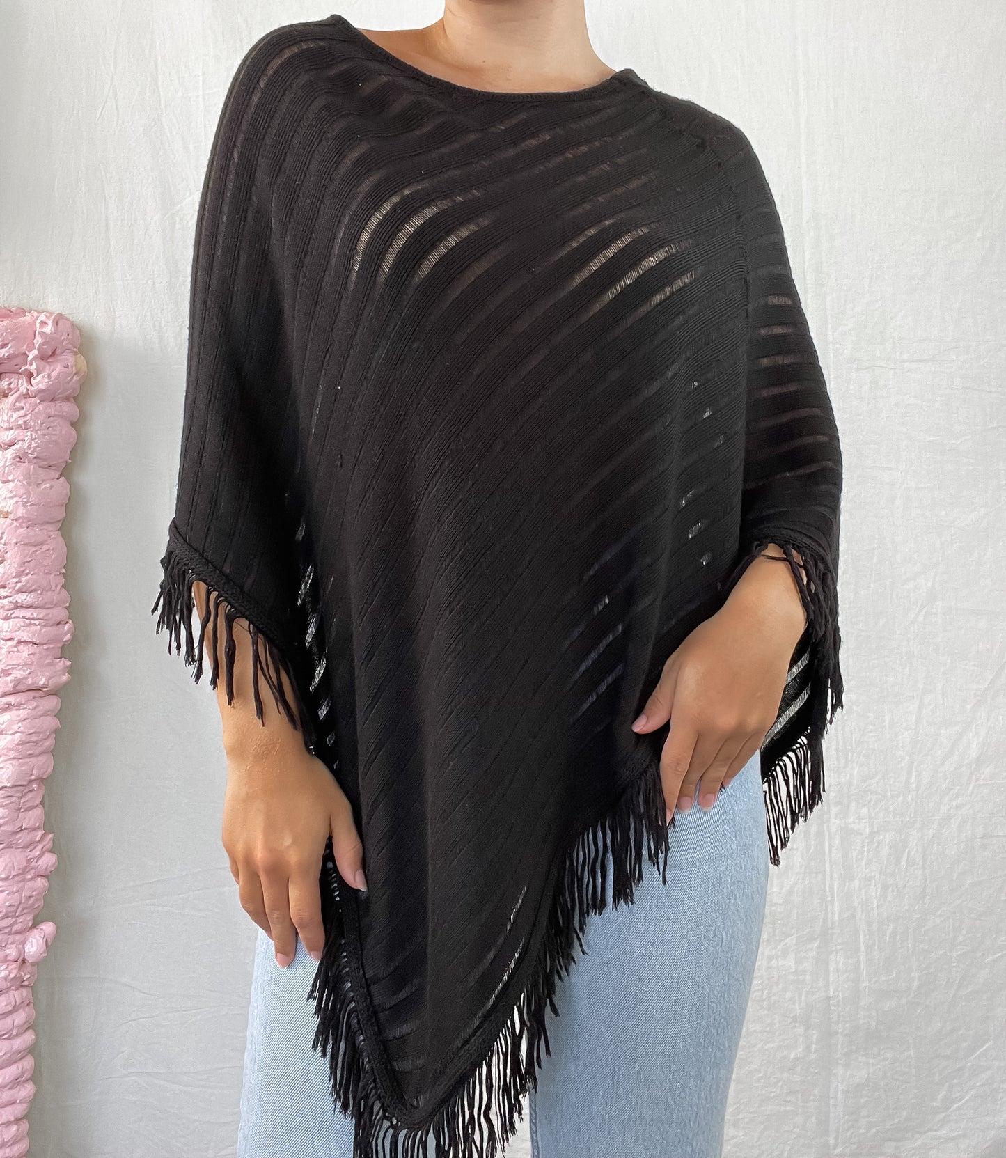 90s black poncho