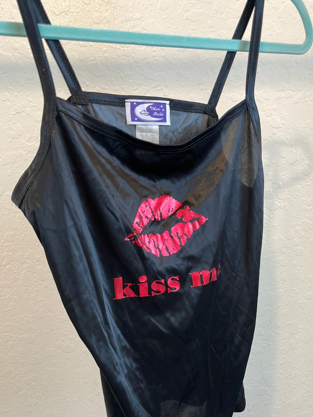 Vintage kiss me cami