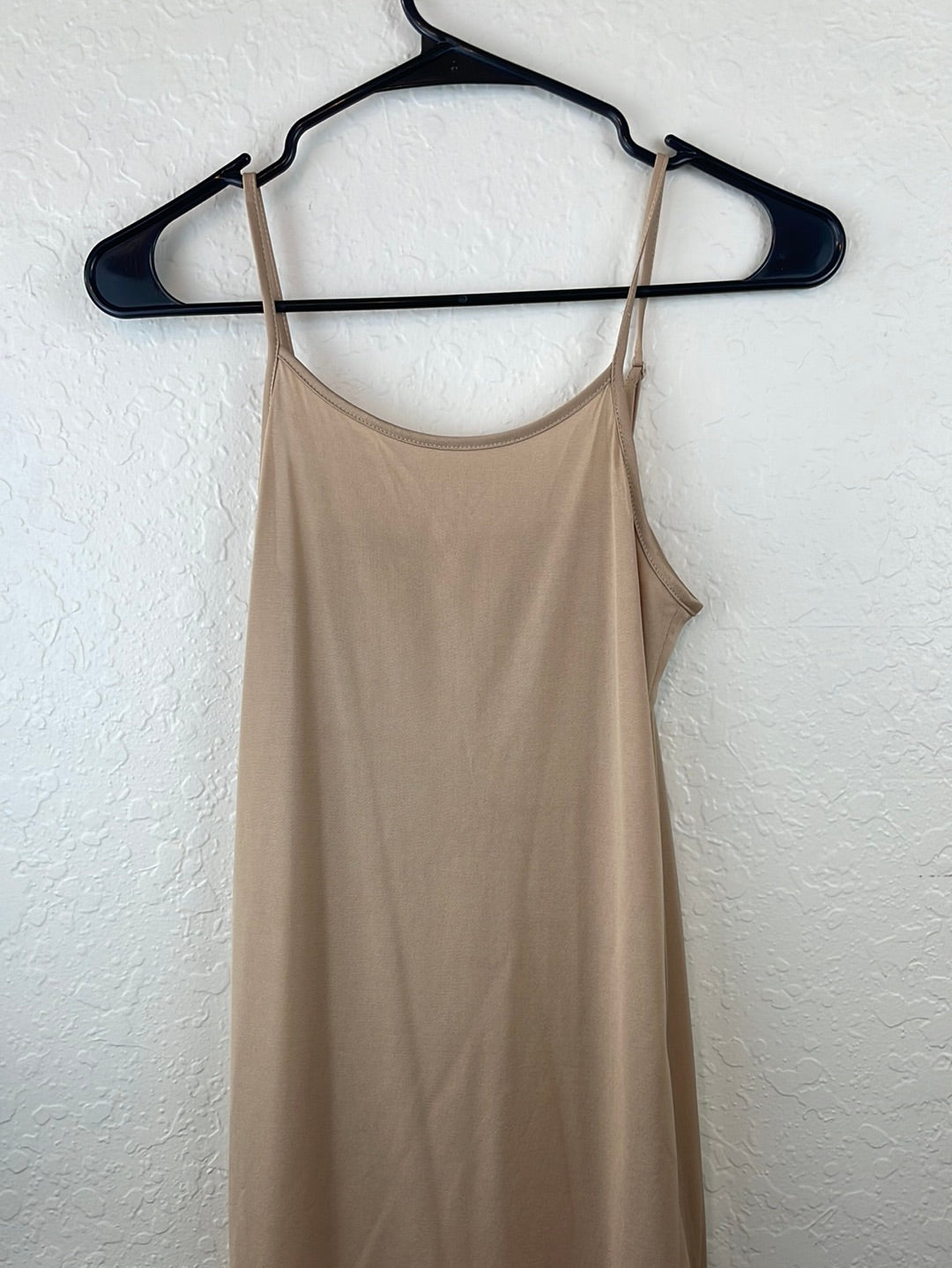 Tan midi slip