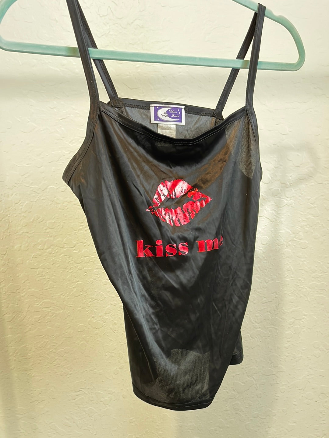Vintage kiss me cami