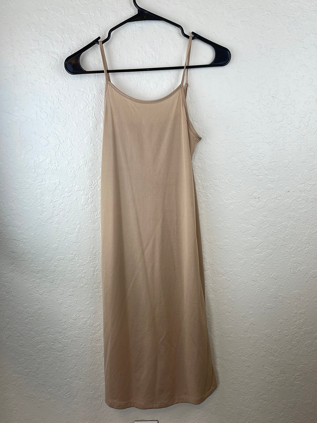 Tan midi slip