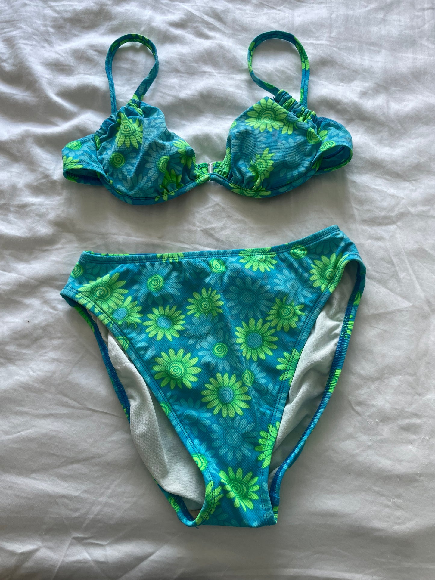 90s high rise bikini